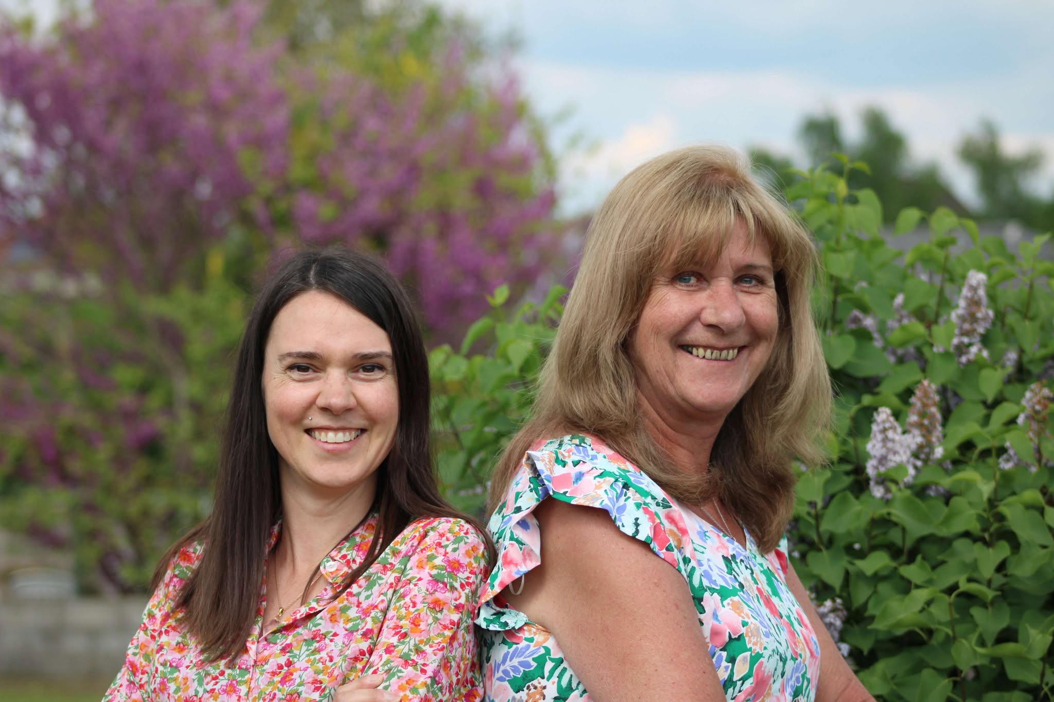 Portrait de Laura et Helen Welsh, enseignantes britanniques